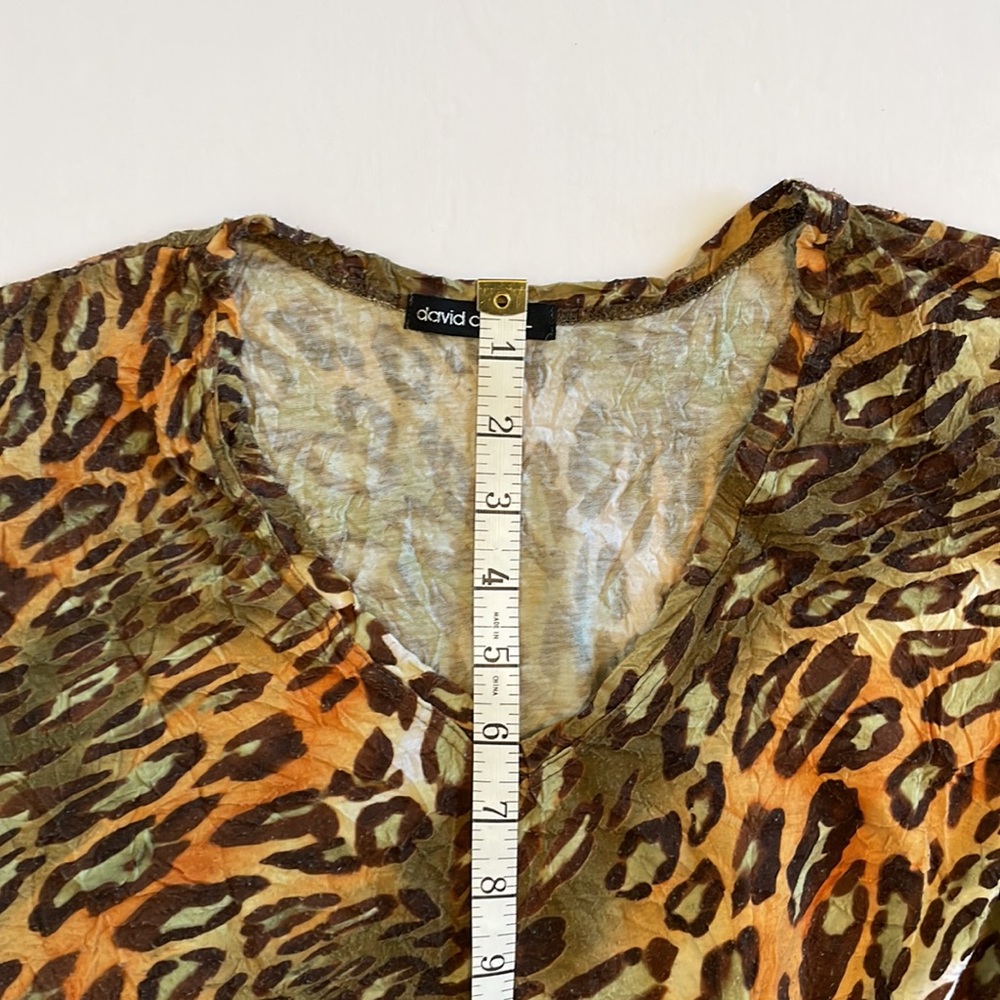 David Cline Women’s 3/4 Sleeve, V-Neck, Animal Print Top. Made in USA. - Picture 7 of 8